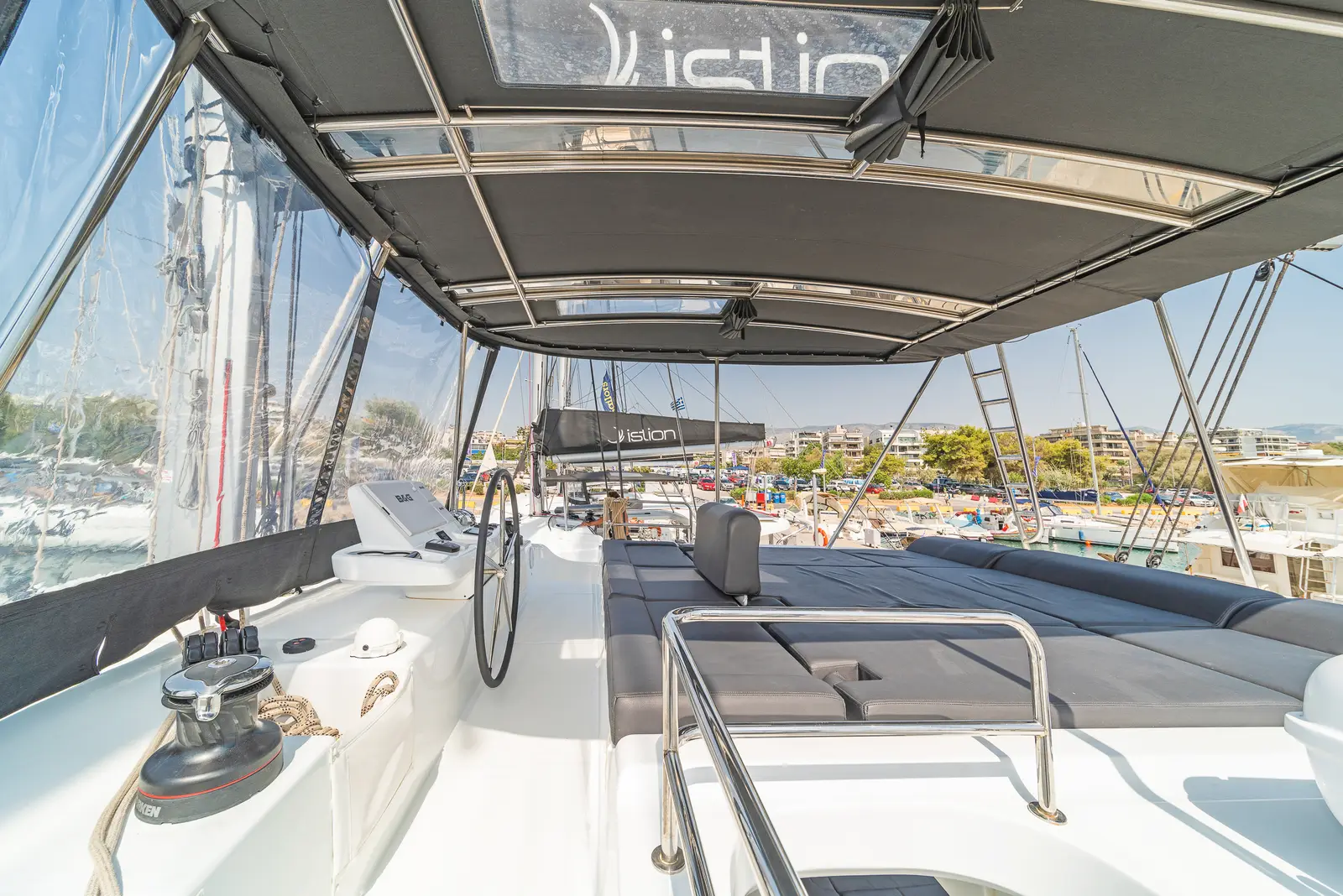 Reina (ONLY SKIPPERED), Foto 5