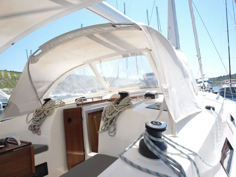 Sea Wolf, exterior