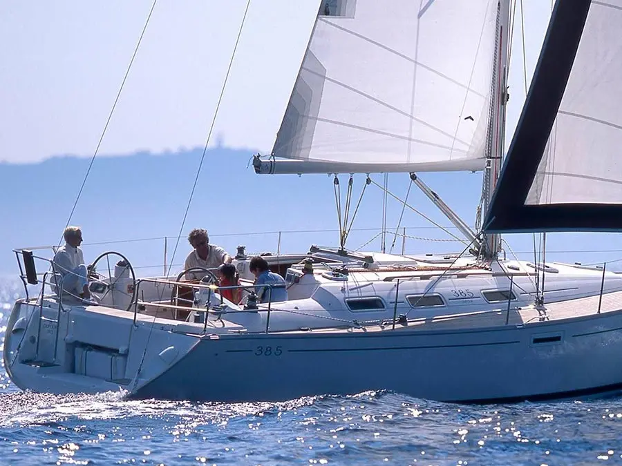 Machimbombo, Dufour 385 Grand Large