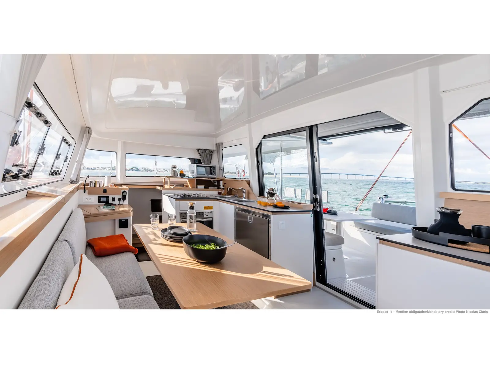 Eureka, Interior image
