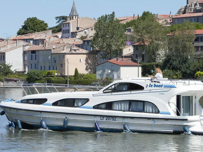 Elegance - Comfort 37, Main image