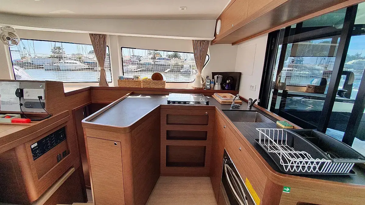 Avadele - Cabine 1 (Lagoon 42), Foto 5
