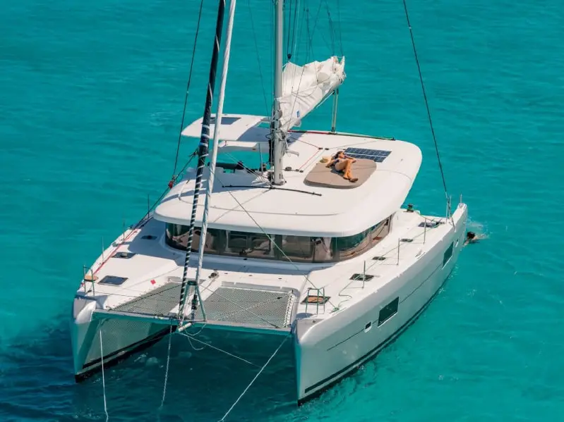 MIO, Lagoon 42