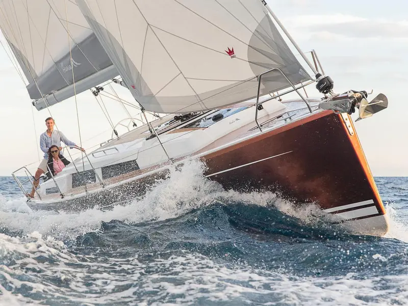 Atlas, Hanse 388