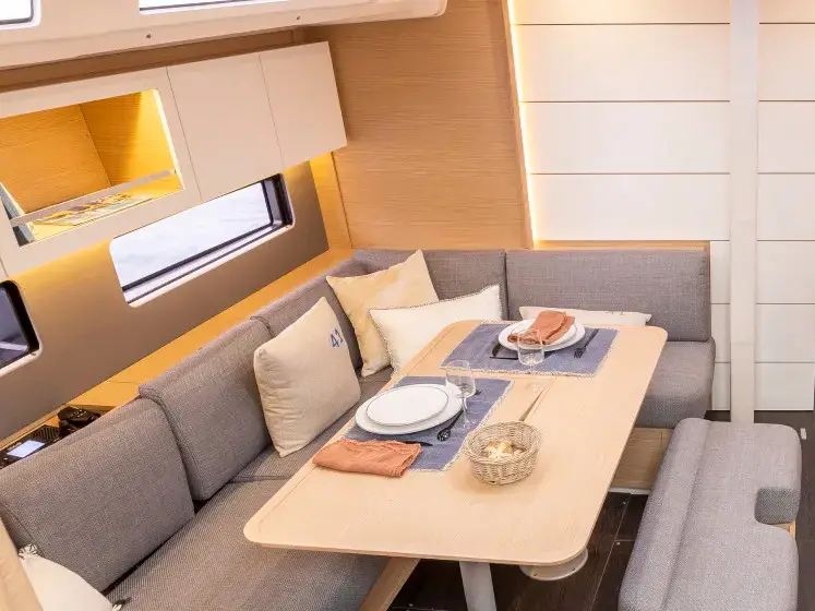 Moorings 41.3 Exclusive Plus, Interior image