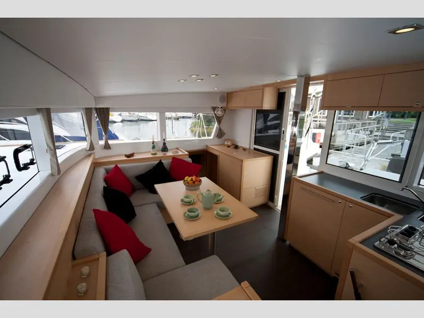 Le Grand Bleu, Interior image