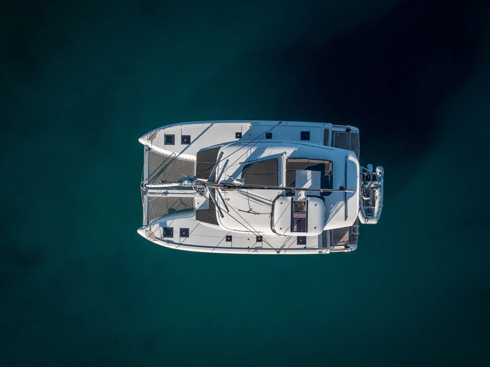 Aloha, Main image
