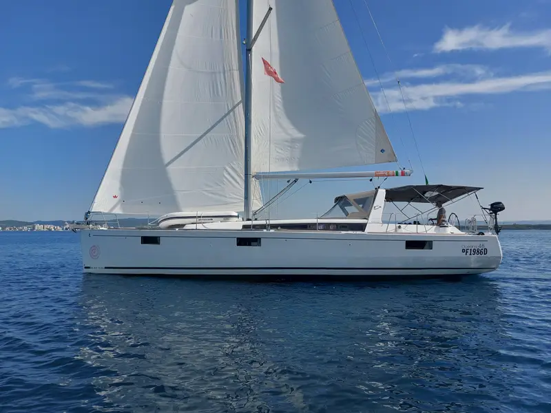Orchidea, Oceanis 48