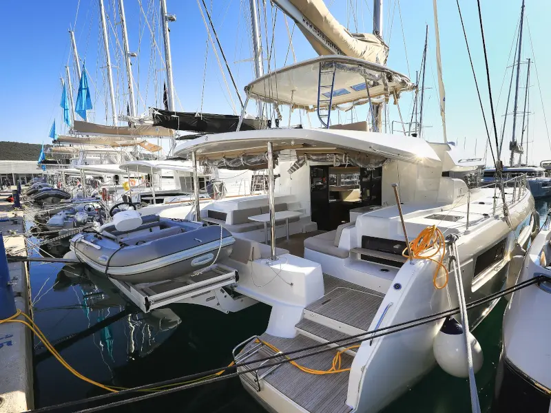 LUX, Lagoon 50