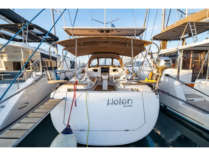 Helen, Elan 45