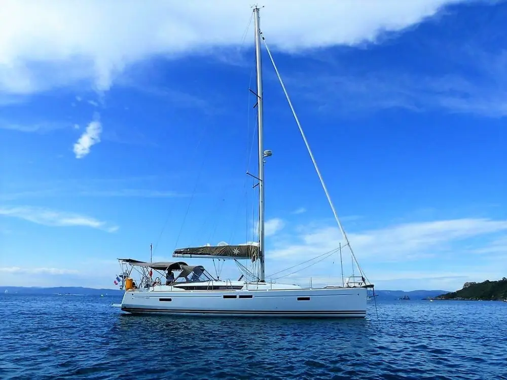 Silver Girl, Sun Odyssey 469