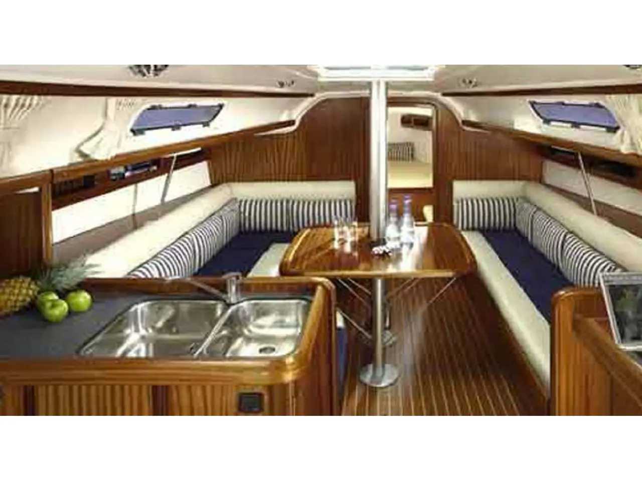 Gipsy, Interior image