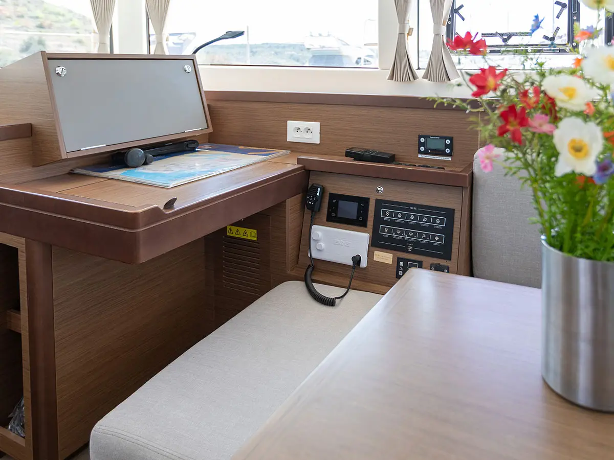 BYE BYE 2020 (air condition, generator), Foto 13