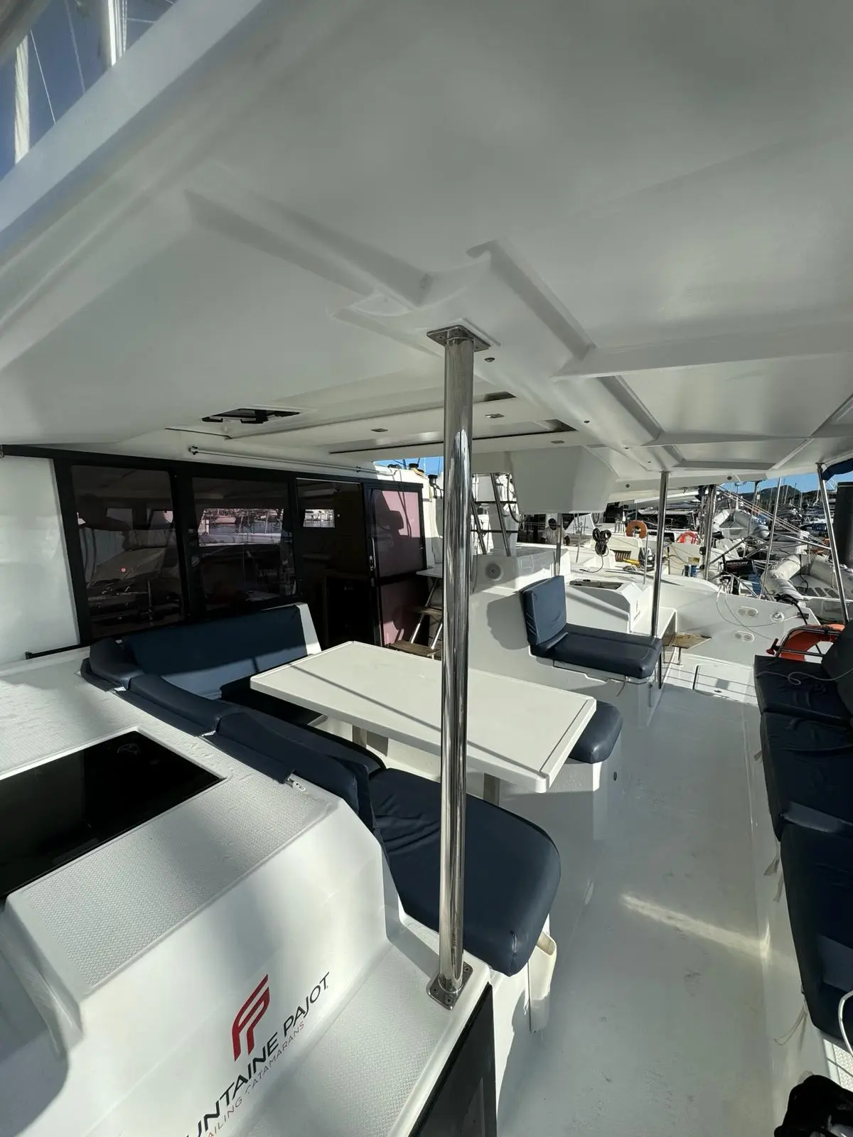 ROXY II, Interior image