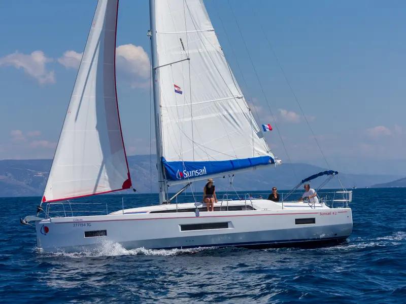 Sunsail 42 Premium, Oceanis 40.1