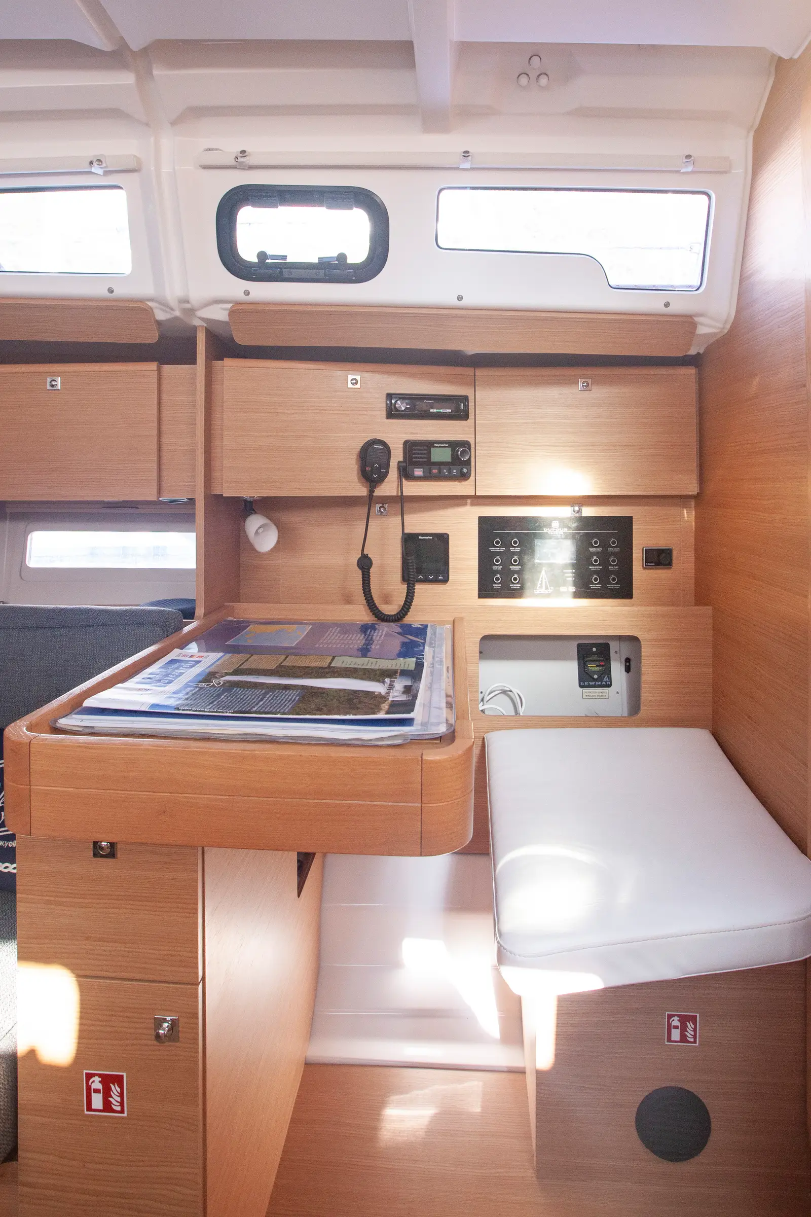 Nautilus, Chart Table