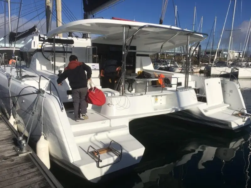 Martine, Ship / aft