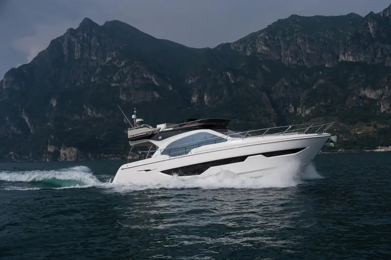 Premium, Sessa Fly 48