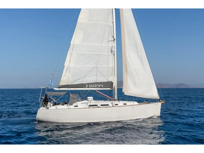 Flyer of Lorne, Main image
