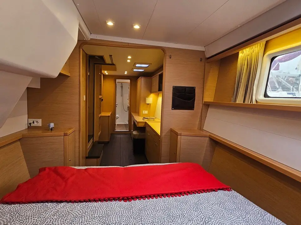 Ocean Dreams I, Interior image