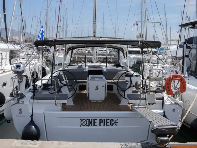 One Piece, Main image