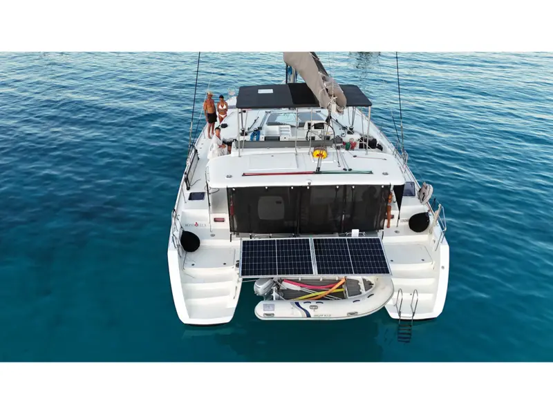 Corona Borealis, Lagoon 450 Fly