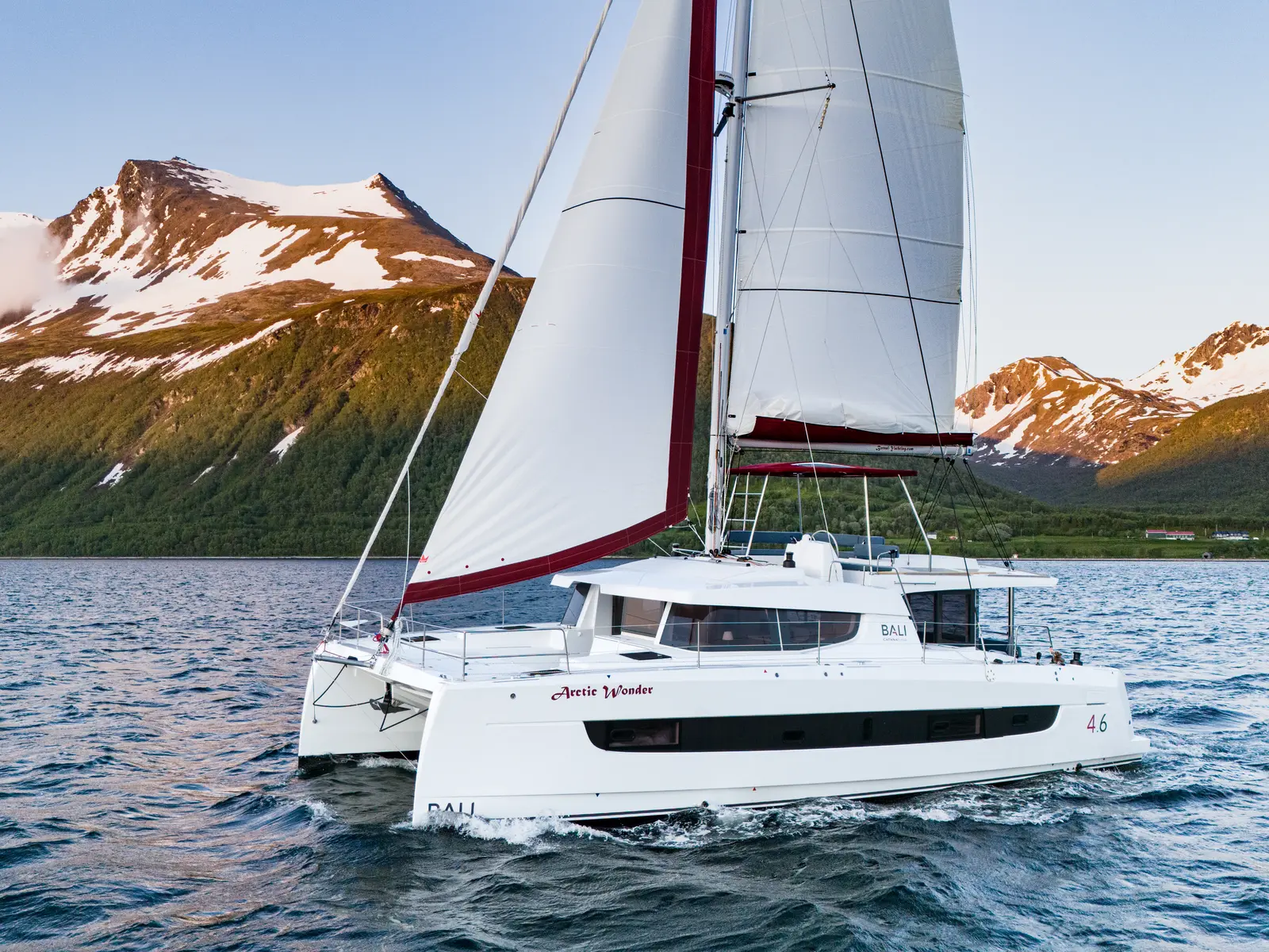 Arctic Wonder, Main image