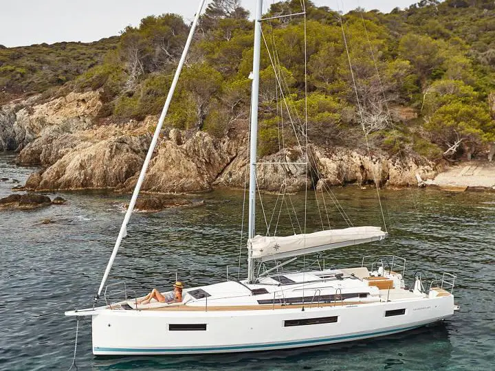 Ecstasea, Main image