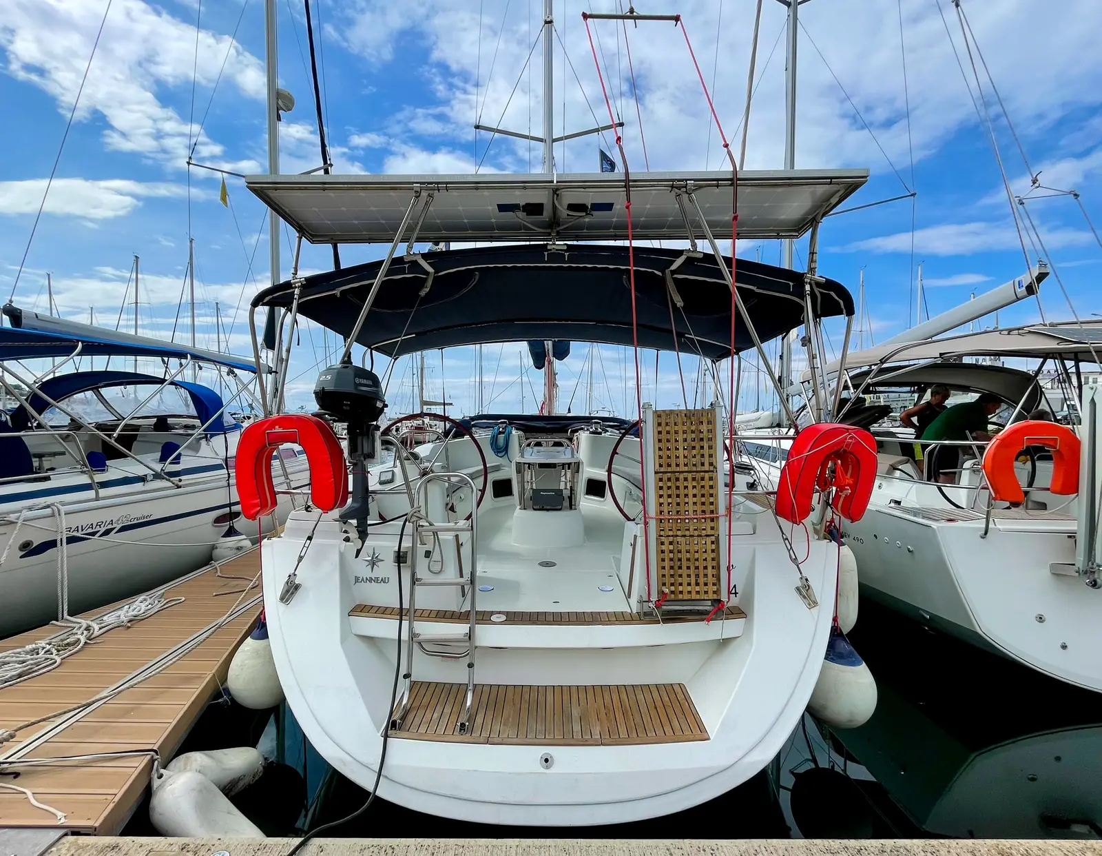 Beethoven ( with Bowthruster ,Solar Panels), Foto 7