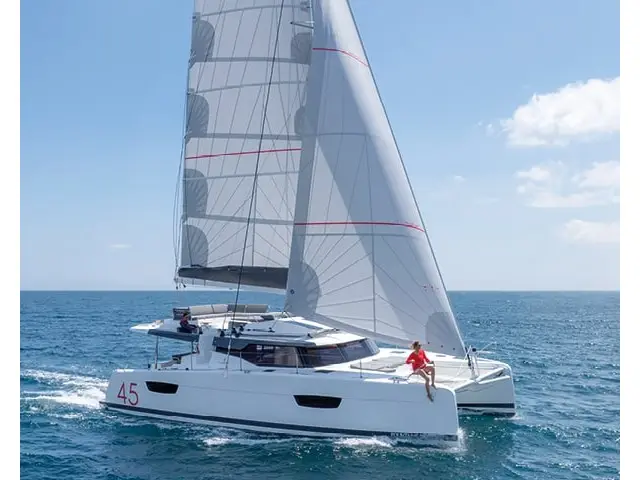 Greek Beauty, Elba 45