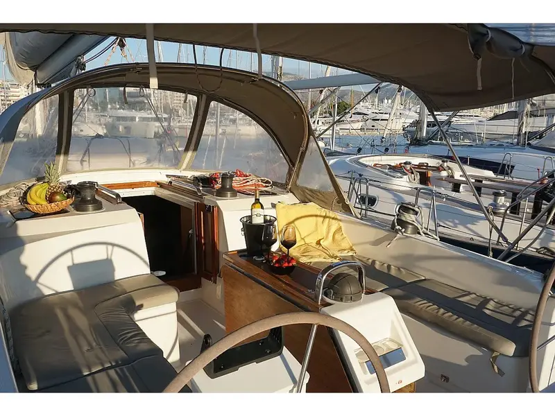 Bavaria Cr51 19, Bavaria Cruiser 51
