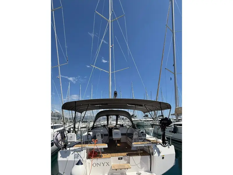 ONYX, Bavaria C42