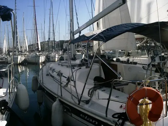 SMRIKA, Main image