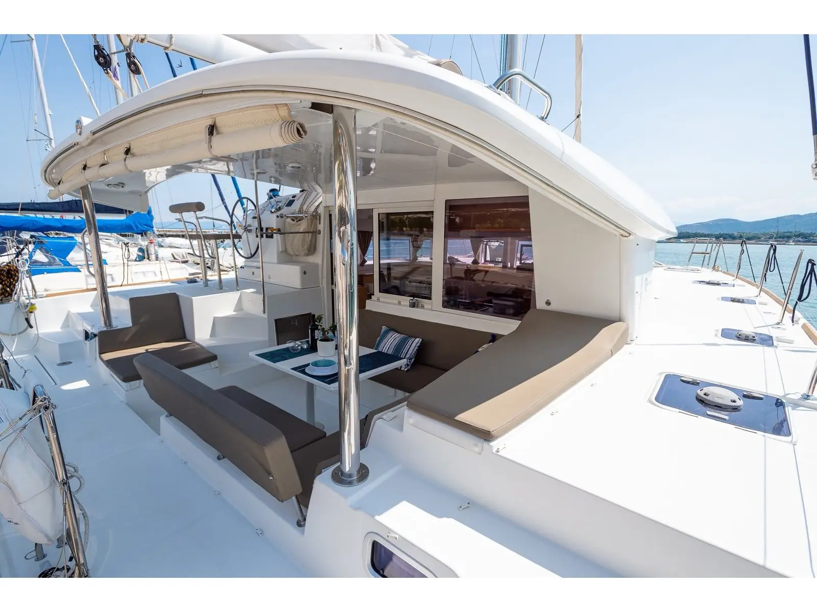 ASTRO, Lagoon 400 S2