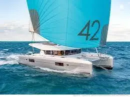 TWINS, Lagoon 42