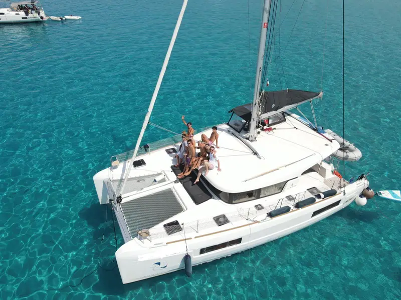 Geo, Lagoon 40