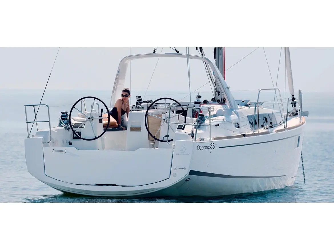 Polis, Oceanis 35.1