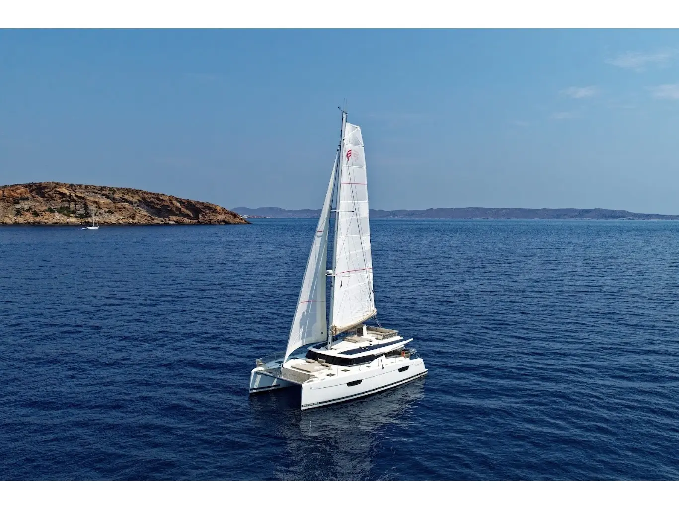 Helidoni - Skippered, Main image