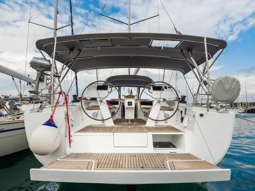 Vala, Hanse 505