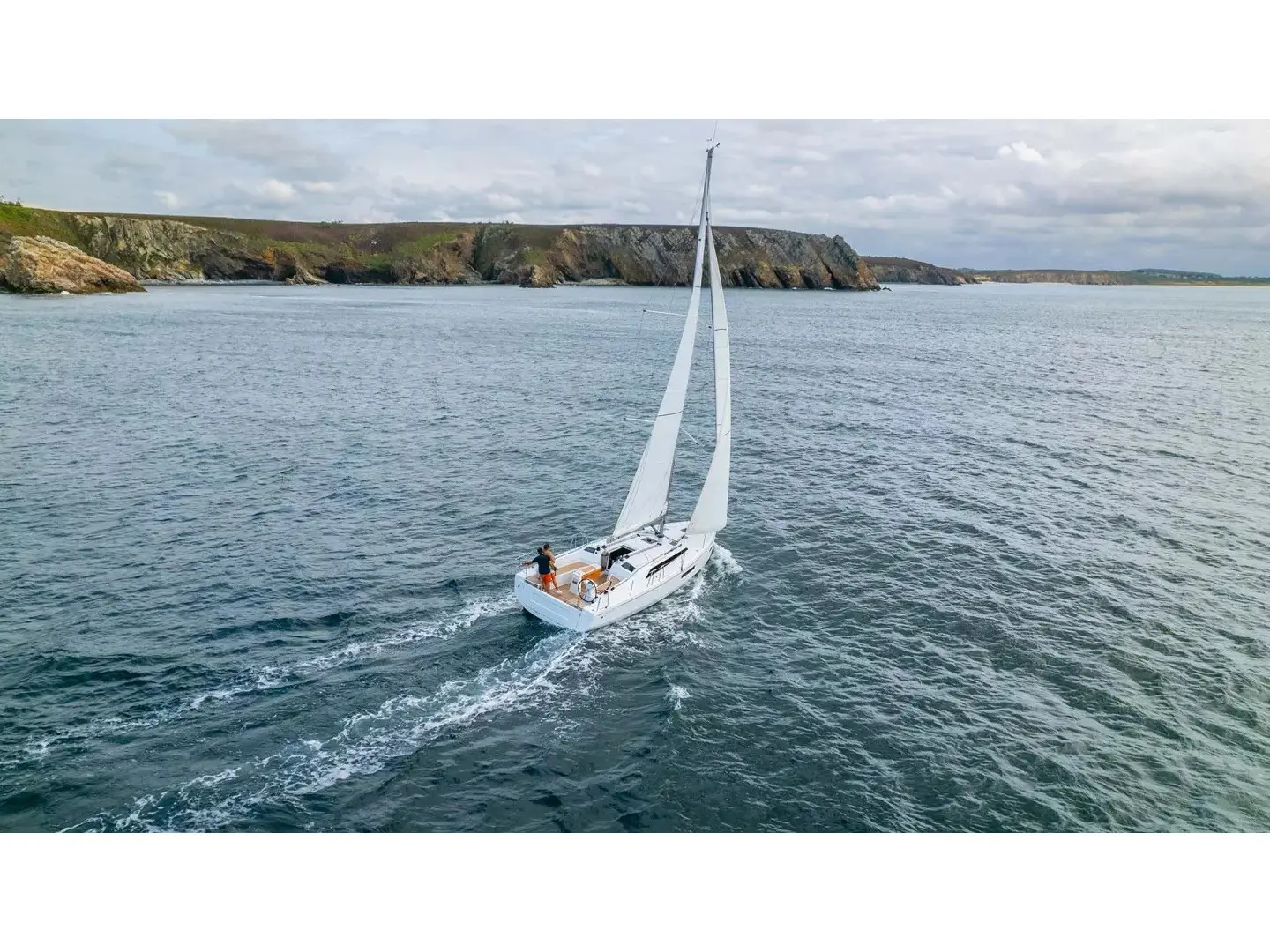 Aurora - Comfort line, Oceanis 37.1