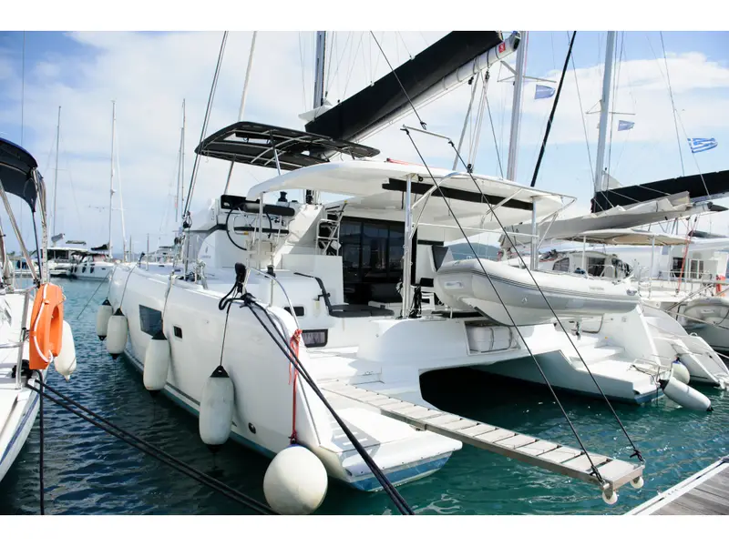 Full Moon, Lagoon 42