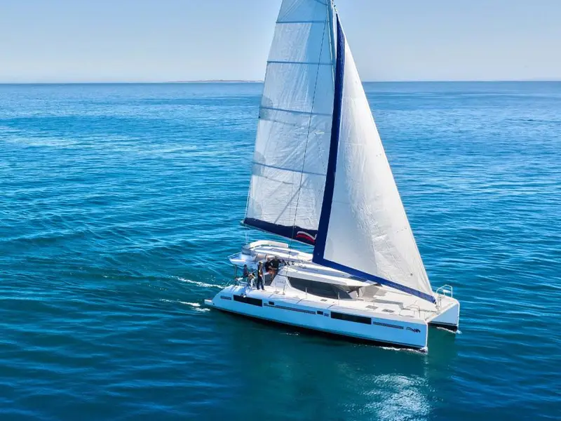 Moorings 4500L/10 Club, Leopard 45