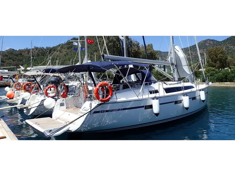 Bavaria Cruiser 41