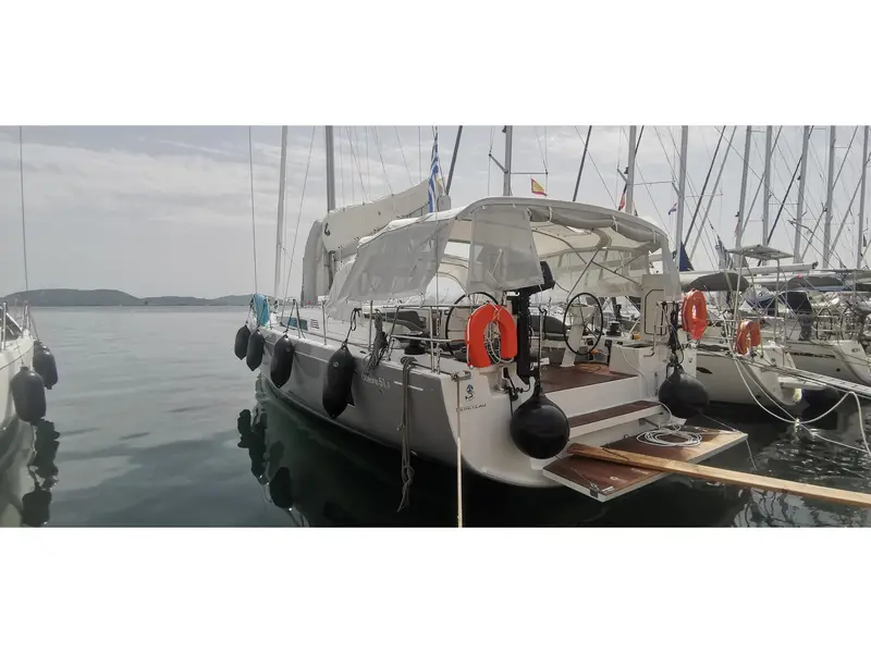 LIVING IN SEA, Oceanis 51.1