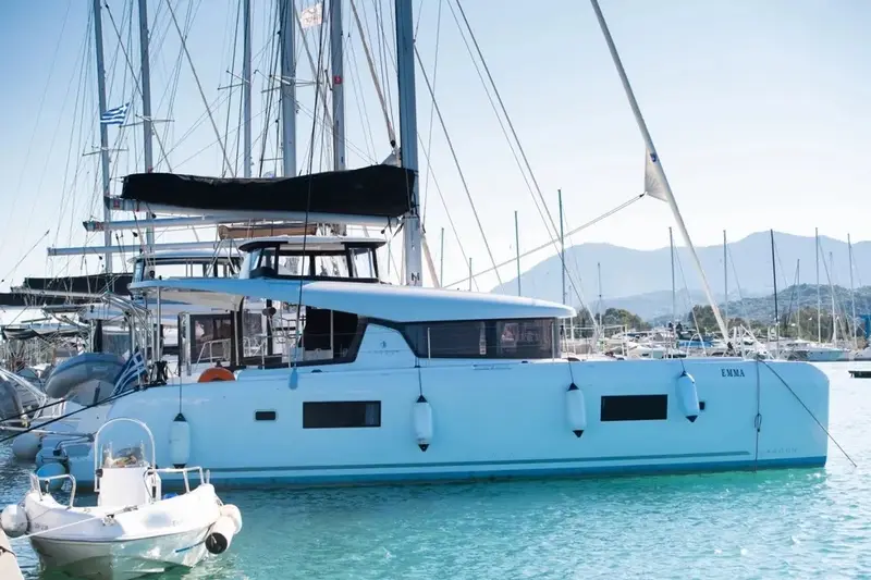 Emma, Lagoon 42