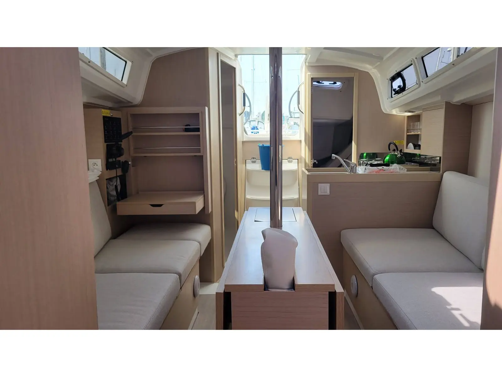 Mojito, Interior image
