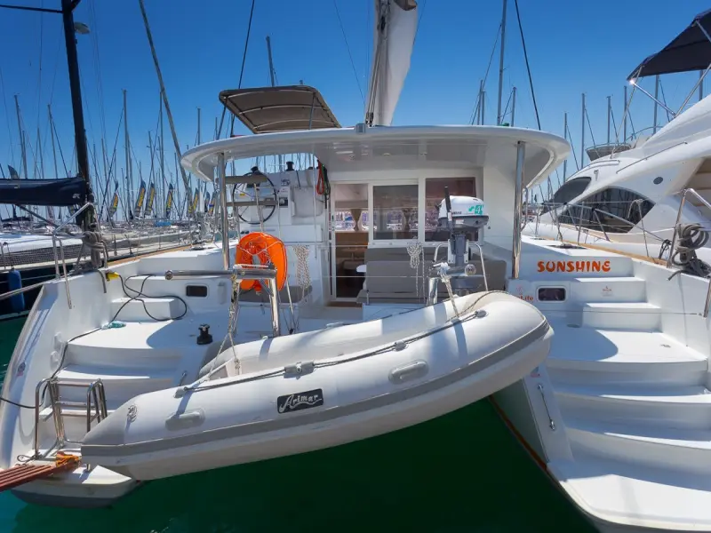 SUNSHINE, Lagoon 400 S2