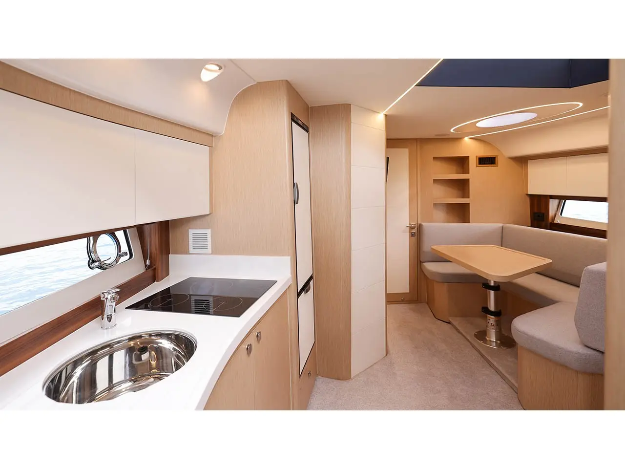 SONUS, Interior image