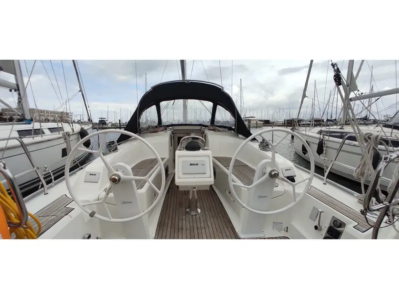 Elva, Bavaria Cruiser 34