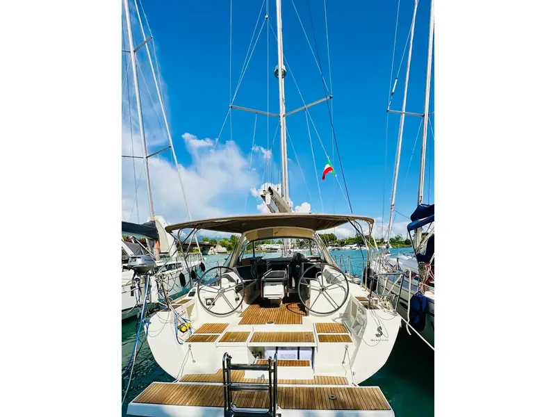 Vittoria, Oceanis 41